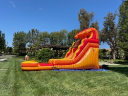 MEc46d38bf57c57dad1aa6fc96f27e501f 1746476490 Firecracker Splash Water Slide